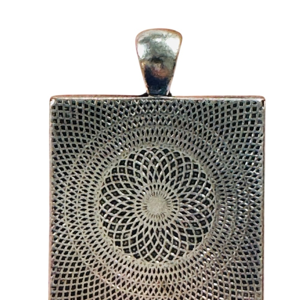 Silver and Gold Vintage-Style Necklace with Ornate Design - Picture 6 of 6